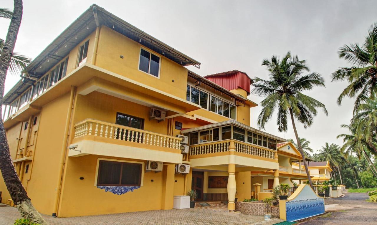 Treebo Majestic Palms, 2 Km From Colva Beach 比纳里姆 外观 照片