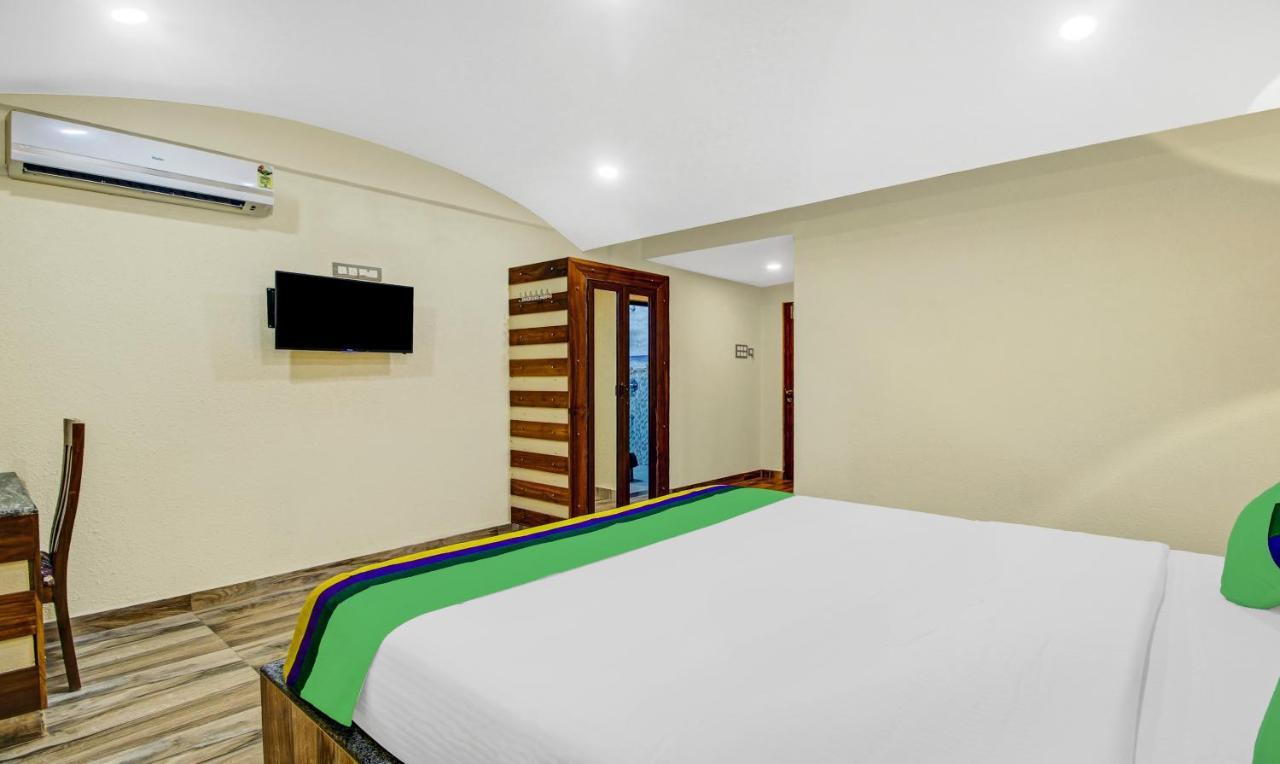 Treebo Majestic Palms, 2 Km From Colva Beach 比纳里姆 外观 照片